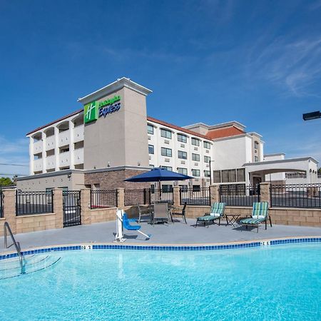 Holiday Inn Express San Diego South - National City By Ihg Exterior photo